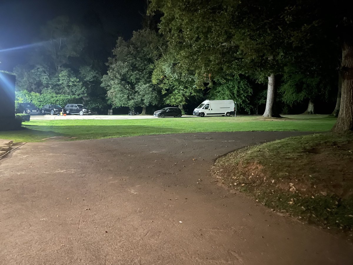 HighRiseproject's tweet photo. Screens out this week for a VIP - NDA says I can’t disclose to much but look at this beautiful setting. Screen was being used for the rugby this weekend. https://t.co/KeXZ6hc9rn