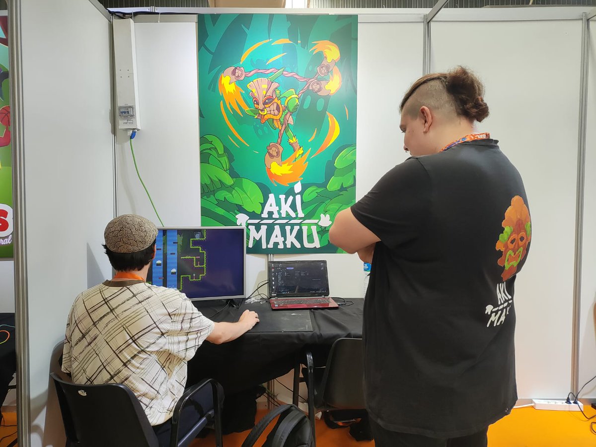 GranJ_dev's tweet image. Ayer dia super divertido con mi home @Pazos_64 y @ChusoMMontero en la @IndieDevDay  conociendo a gente estupenda y proyectos super guapos, a ver como va hoy chumachos!