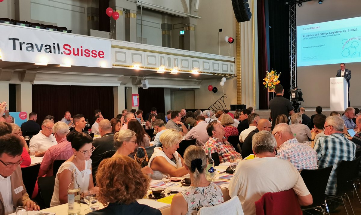 Travail.Suisse (@travailsuissech) on Twitter photo Eröffung des Travail.Suisse-Kongresses durch <a href="/adrianwuethrich/">Adrian Wüthrich</a>
"Bewahren und gestalten, das wollen wir auch in Zukunft – immer mit dem Ziel die Situation der Arbeitnehmenden und ihrer Familien zu verbessern."
#kongresstravailsuisse Eröffung des Travail.Suisse-Kongresses durch <a href="/adrianwuethrich/">Adrian Wüthrich</a>
"Bewahren und gestalten, das wollen wir auch in Zukunft – immer mit dem Ziel die Situation der Arbeitnehmenden und ihrer Familien zu verbessern."
#kongresstravailsuisse