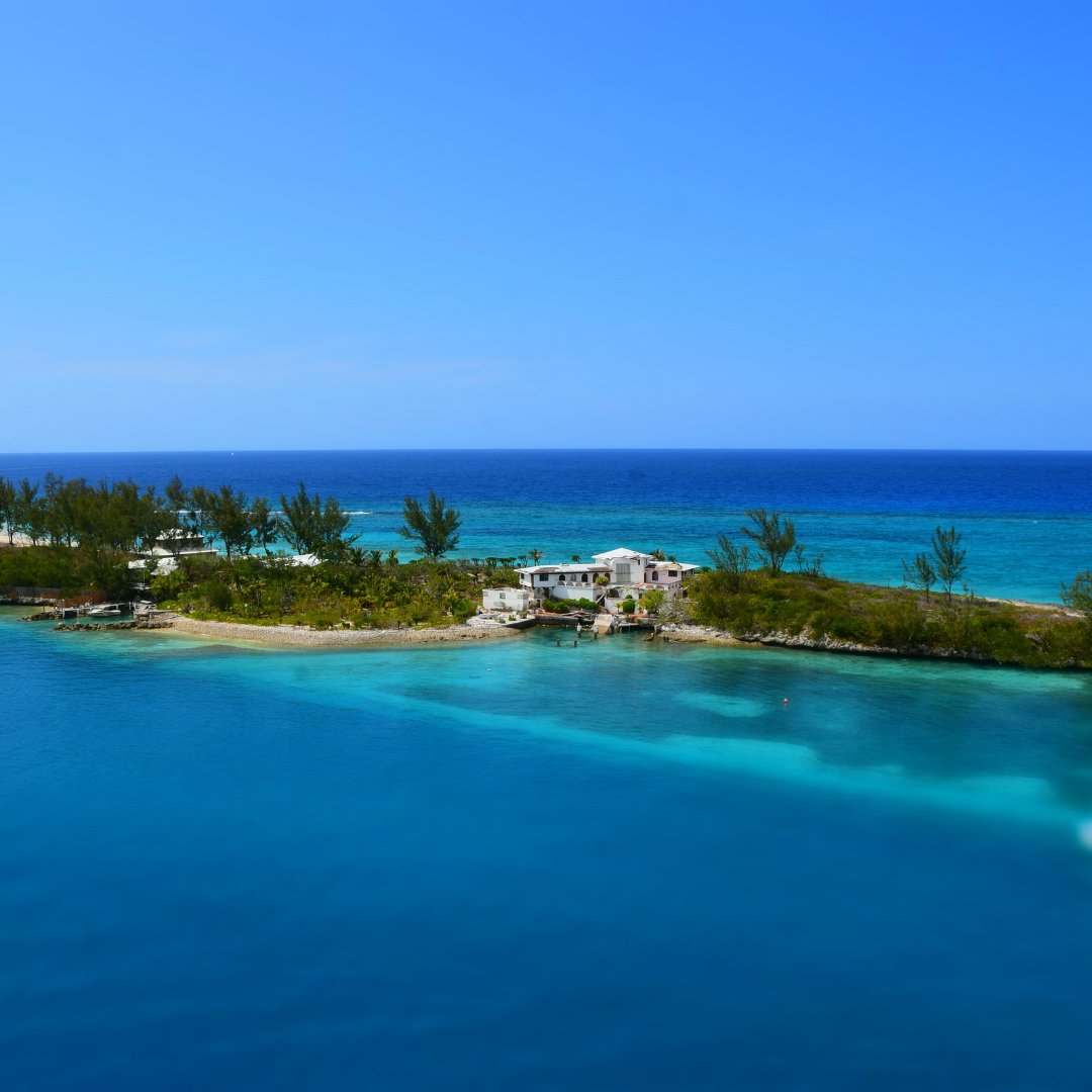 ExploraLangues's tweet image. Next destination Nassau, aux Bahamas 📍
#anglais #travel #travelphotography #expat #explore #expatlife #voyageursdumonde #voyageursfrançais #traveladdict #roadtrip #travelislife #adventure #seetheworld