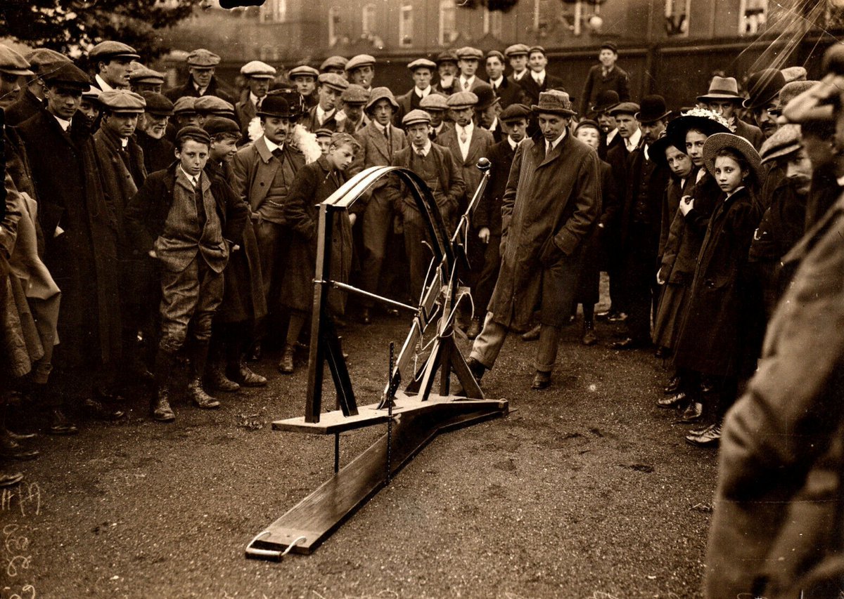 In 1909, Dr John Venn (he of the famous diagram) invented the world's first cricket bowling machine. Here's a rare photo of it - taken in Cambridge with a crowd of onlookers.