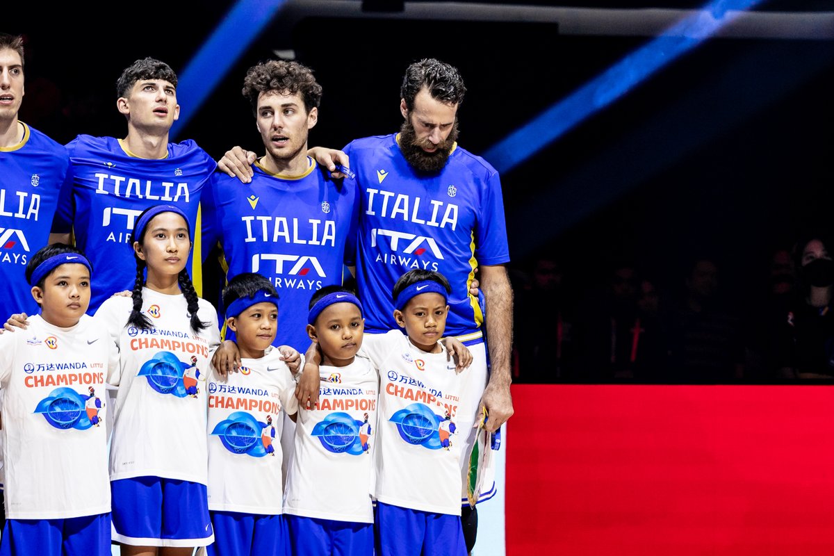 Italbasket tweet picture