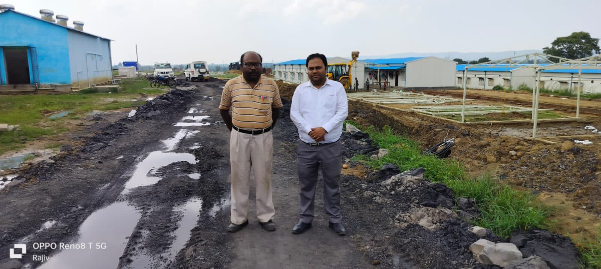 Felicitating our valued XtraTej Customer Shri Subrato Majumdar, DVC Ambay Mining, Latehar Project on the 3rd Anniversary of #XtraTej !!!