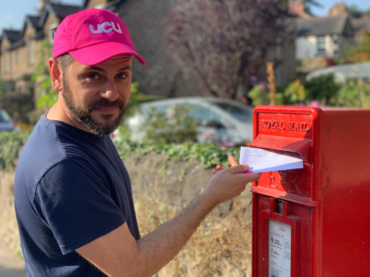 YES it's a lovely morning for a walk to the postbox. #RespectFE @ChesterfieldUCU @ucu