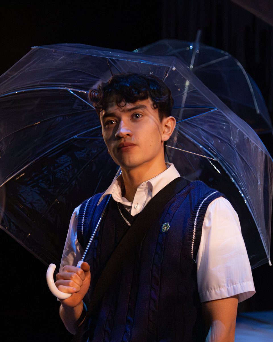 ParkTheatre's tweet photo. Candy and The Garden of Words have their final performances today - escape the heat and join us for some fantastic (and air-conditioned) theatre 🎉

☂️ The Garden of Words at 3pm and 19.30pm 
🎟️: https://t.co/FPDBaIBx2z

🎤 Candy at 3.15pm and 19.45pm 
🎟️: https://t.co/j0RghJG5hl https://t.co/Zx2kQjgv0o