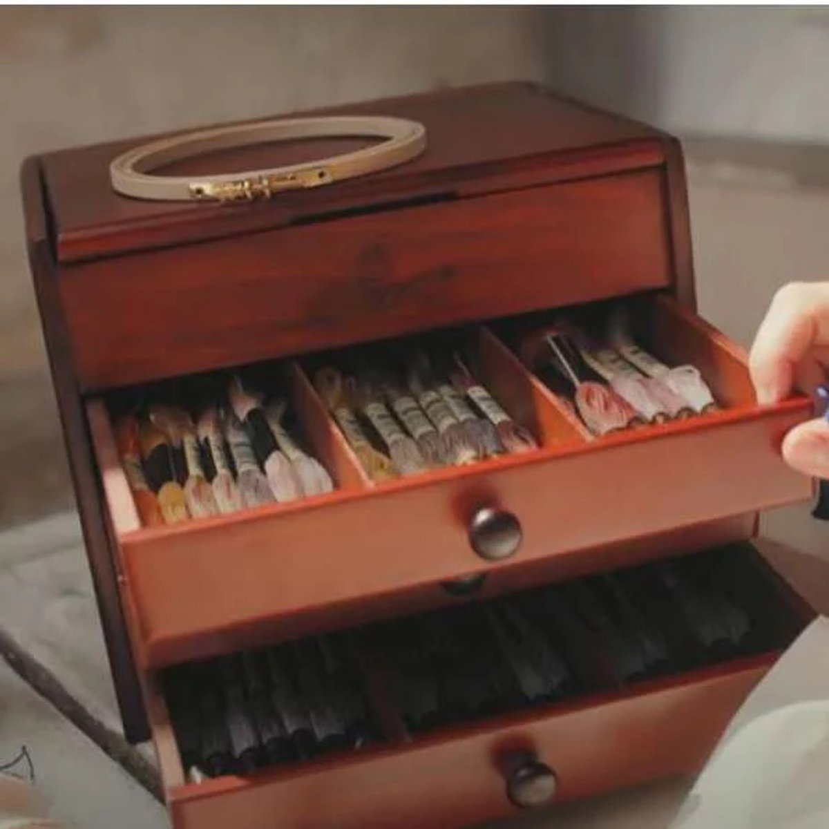 MariesXStitch's tweet photo. New DMC Mini Wooden Collectors Box.

Including 120 DMC Stranded Cotton skeins and a free pattern

https://t.co/DeVOO3BEW2 

#DMC #MariesCrossstitch #Crossstitch #art117 https://t.co/gB8fEnFrRu