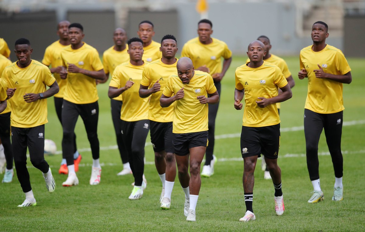 BackpageMedia's tweet photo. Bafana Bafana train ahead of their International friendly against Namibia 🇿🇦

📸Samuel Shivambu/BackpagePix https://t.co/00QzmWIKcj