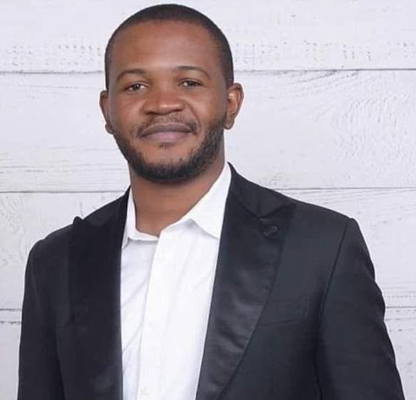 Victor TESONGO :#RDC Fin de la Prédation. tweet media