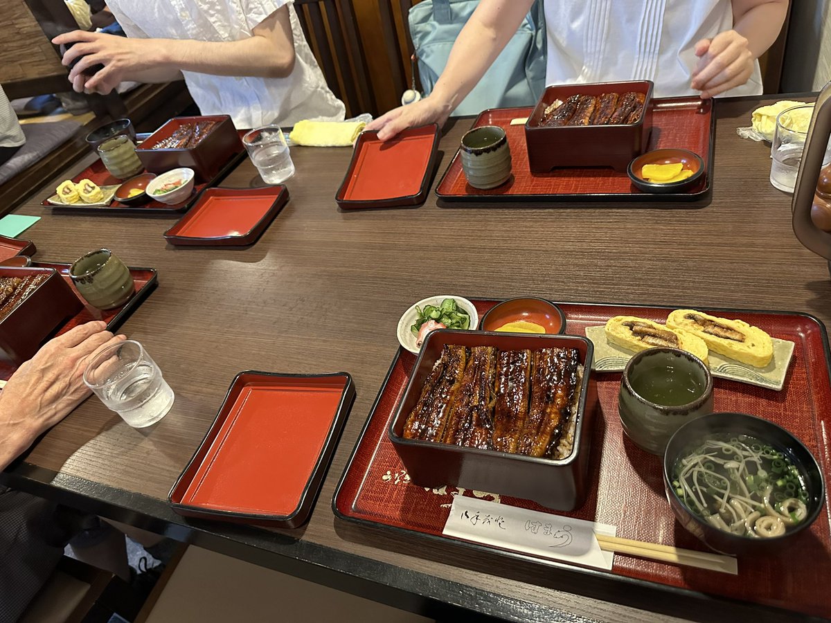 はじめてお店でうなぎ食べた！