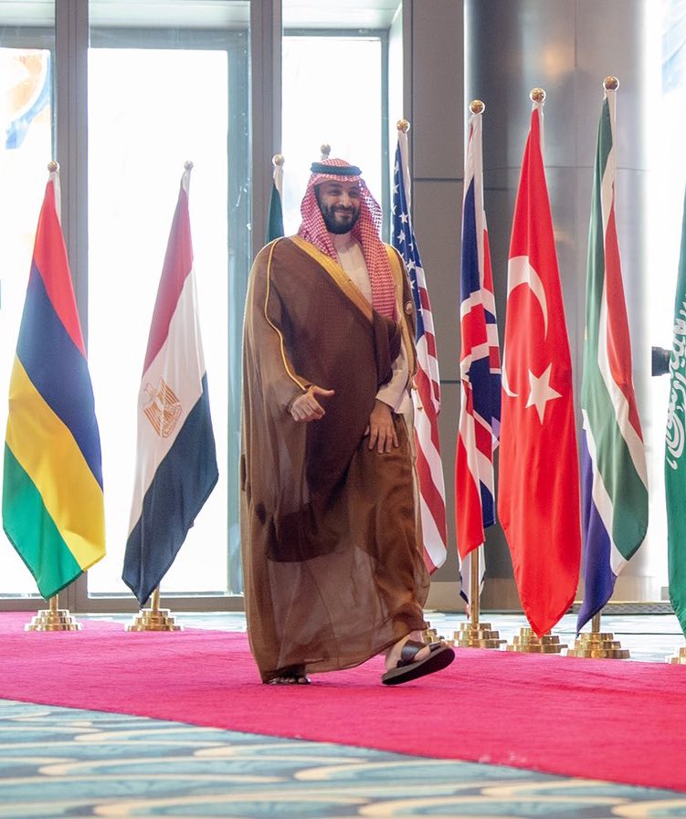 انت القمه في كل قمه حفظك #ولي_العهد_في_قمه_العشرين