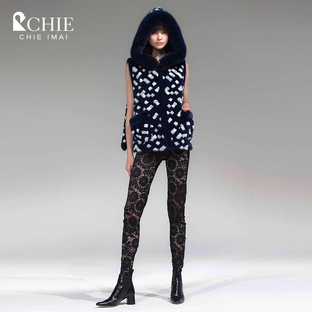 CHIEIMAI_info's tweet photo. CHIE IMAI 2023-2024 COLLECTION
MOSAIQUE de CHIE "FOUR SEASONS"
COLLECTION NO.17
モザイク・ドゥ・チエ(ミンク) ベスト✨🖤
#CHIEIMAI #チエイマイ
#ChieChic #チエシック https://t.co/UiM8Qox4r7