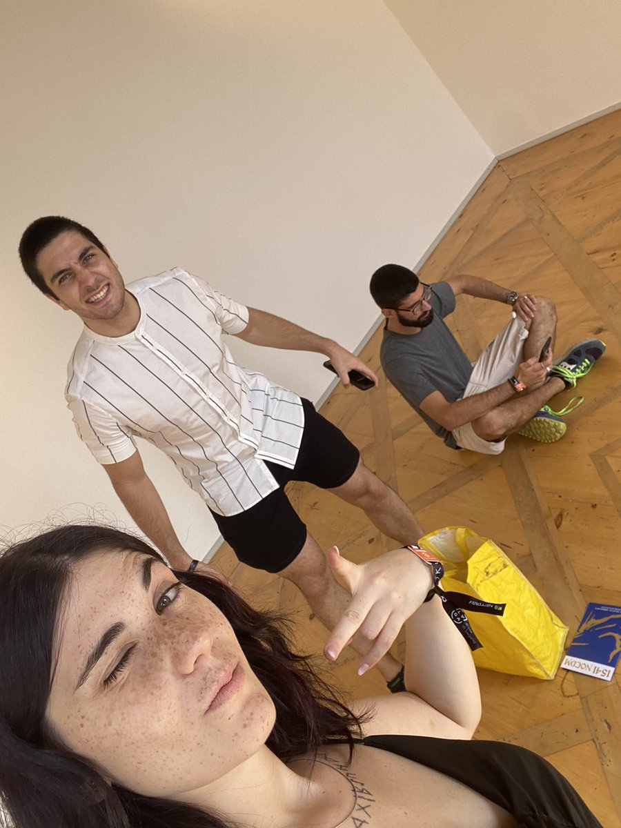 Opportunities are everywhere

First day of NFT Fest Lugano is gone.

I was skeptical at first, couldn't believe interesting people would be there.

I was wrong because there were.

I was there to help a friend with his social media and saw everything behind the organization.

I