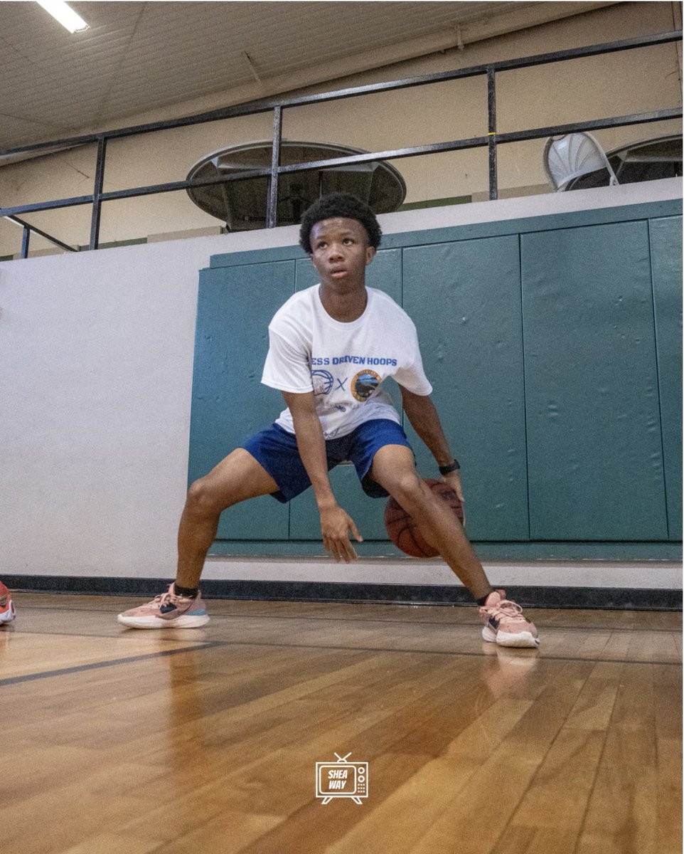 DennisHobbs9_'s tweet image. Still working 💯