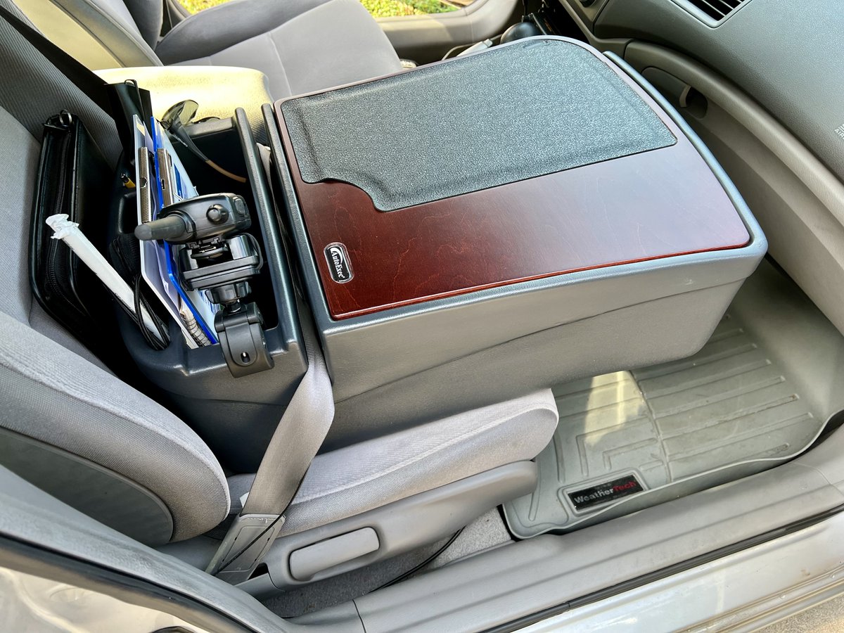 KN4YZY_Corey's tweet image. I just received my #AutoExec AUE12003 from #Amazon yesterday. It fits well in my 2006 Honda Civic.  I will be making some modifications. Stay tuned. #hamradio #POTA #parkontheair
amzn.to/3R9WpAI