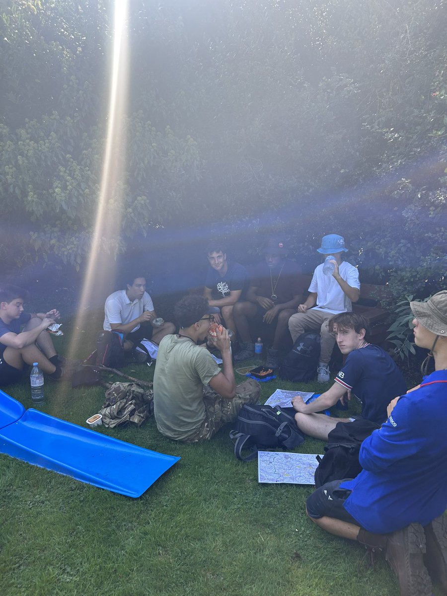 DofE Chiswick School tweet media