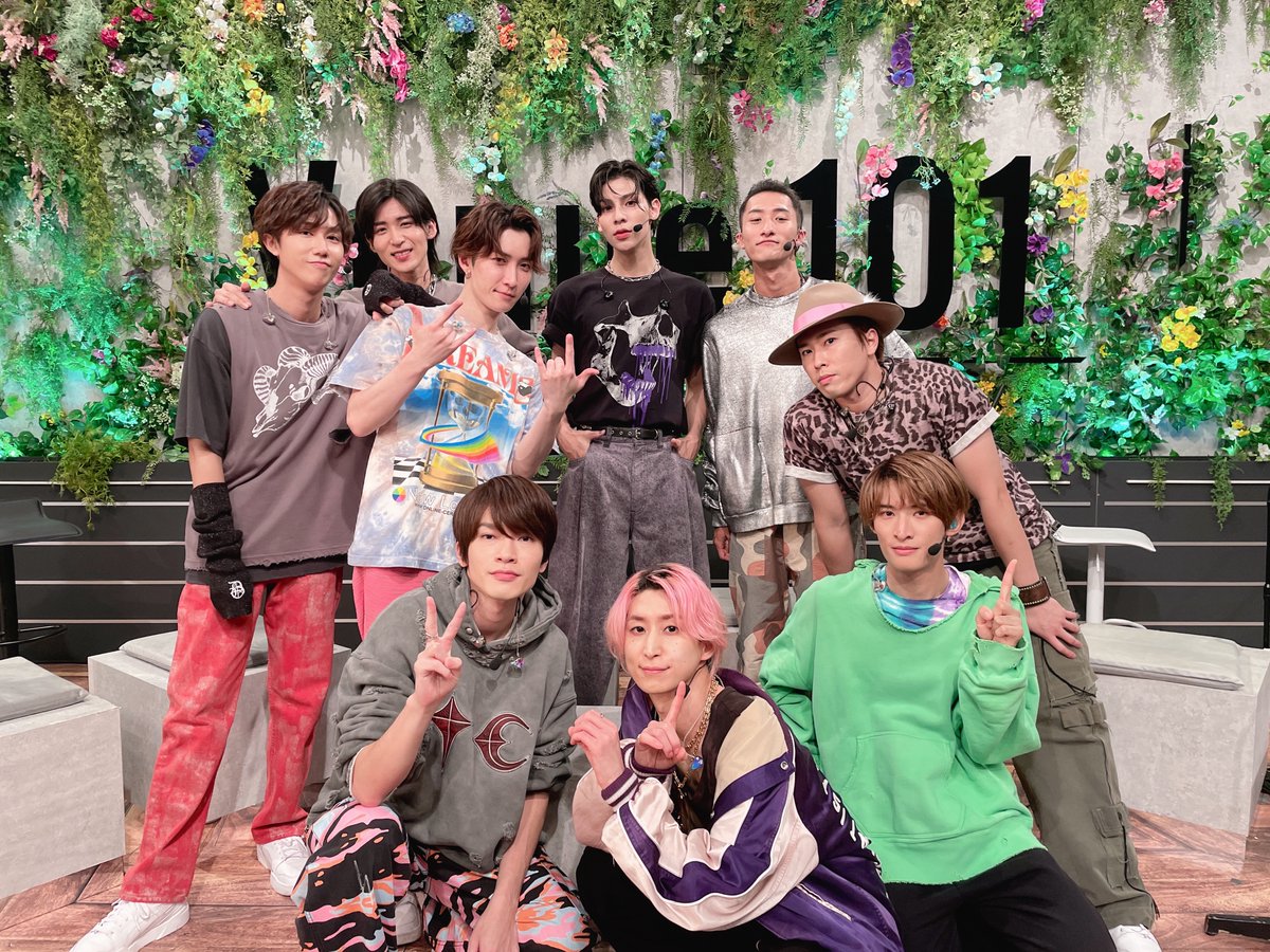 SN__20200122's tweet photo. #Venue101 メンバーからのパワー伝わりましたか？🔥❤‍🔥

夜遅くまで「#九月九日究極の九曲目」
で応援リアタイしてくださった皆様に感謝です🙏

#Dangerholic たくさんの感想をありがとうございます😭

@nhk_venue101 https://t.co/161v8mGQTv