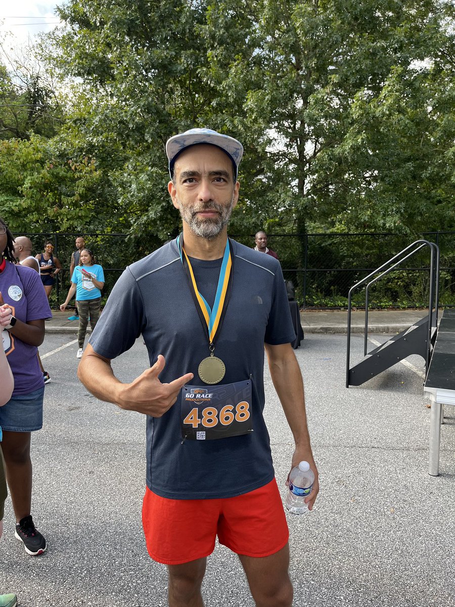 Your favorite #AtlantaPublicSchools Library #MediaSpecialists are (R)eading (A)cross the (C)ity (E)verday 👟🏃🏾‍♂️for the #APS5K today.  Make sure you #Race2Read by reading 20 mins everyday! 📙📘Congratulations,🏅🏆Mr. Montero @APSMidtown !!