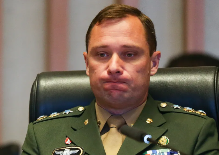 g1's tweet image. Moraes homologa acordo de delação premiada e concede liberdade provisória a Mauro Cid. Saiba mais no blog do @gcamarotti =&amp;gt; glo.bo/3Rfx5Jv #g1