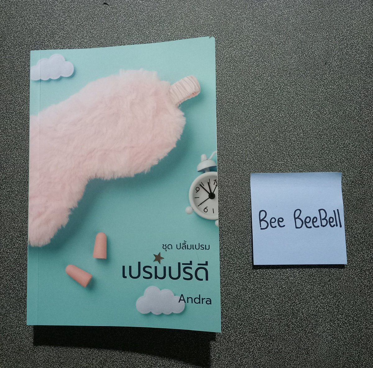 JISA2Y's tweet photo. #เปรมปรีดี Andra ราคาเต็ม  390 ฿
ส่งต่อ 300 รวมส่ง 
ทักมาดูรูปเพิ่มเติมได้ค่ะ 
#นิยายมือสอง #นิยายไทย #ขายนิยายมือสอง #นิยายทำมือ #นิยายมือ2 #ส่งต่อนิยาย #Andra https://t.co/V2Lvz3slhJ