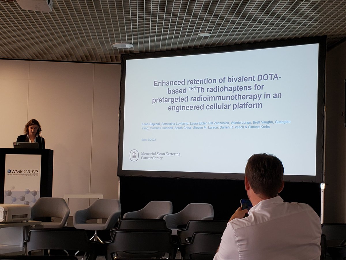 Leah Gajecki giving an amazing talk about her work on novel 161Tb DOTA haptens! #WMIC 2023