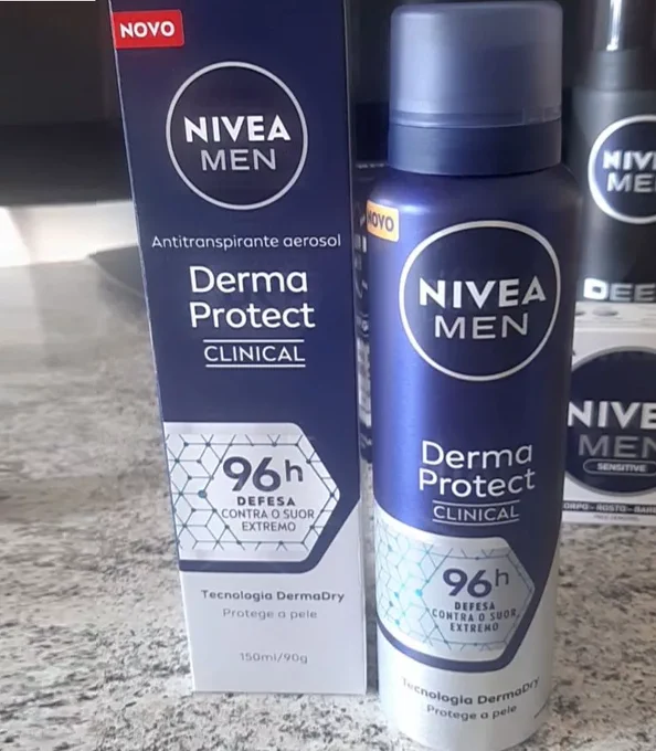 NIVEA Antitranspirante Derma Protect Clinical Masculino – Alta proteção de 96 horas contra o suor excessivo e o mau odor – 150ml