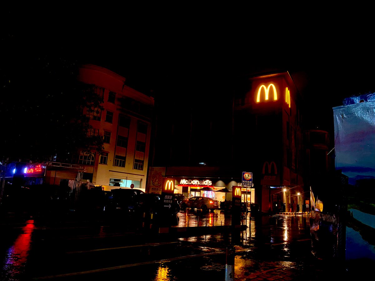 Youngbyte5's tweet photo. McDonald’s in HengLan https://t.co/5vsefSzvFQ