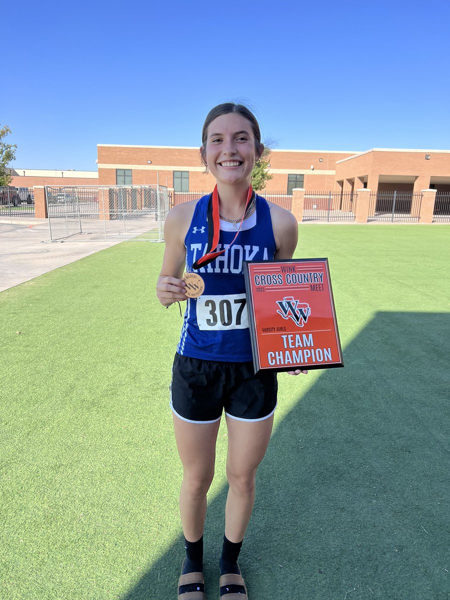 KendraGarcez's tweet photo. Wink Wildcat invitational cross country meet!!#teamwin #champions #seventhplace #lightwork https://t.co/xzP3huq2If