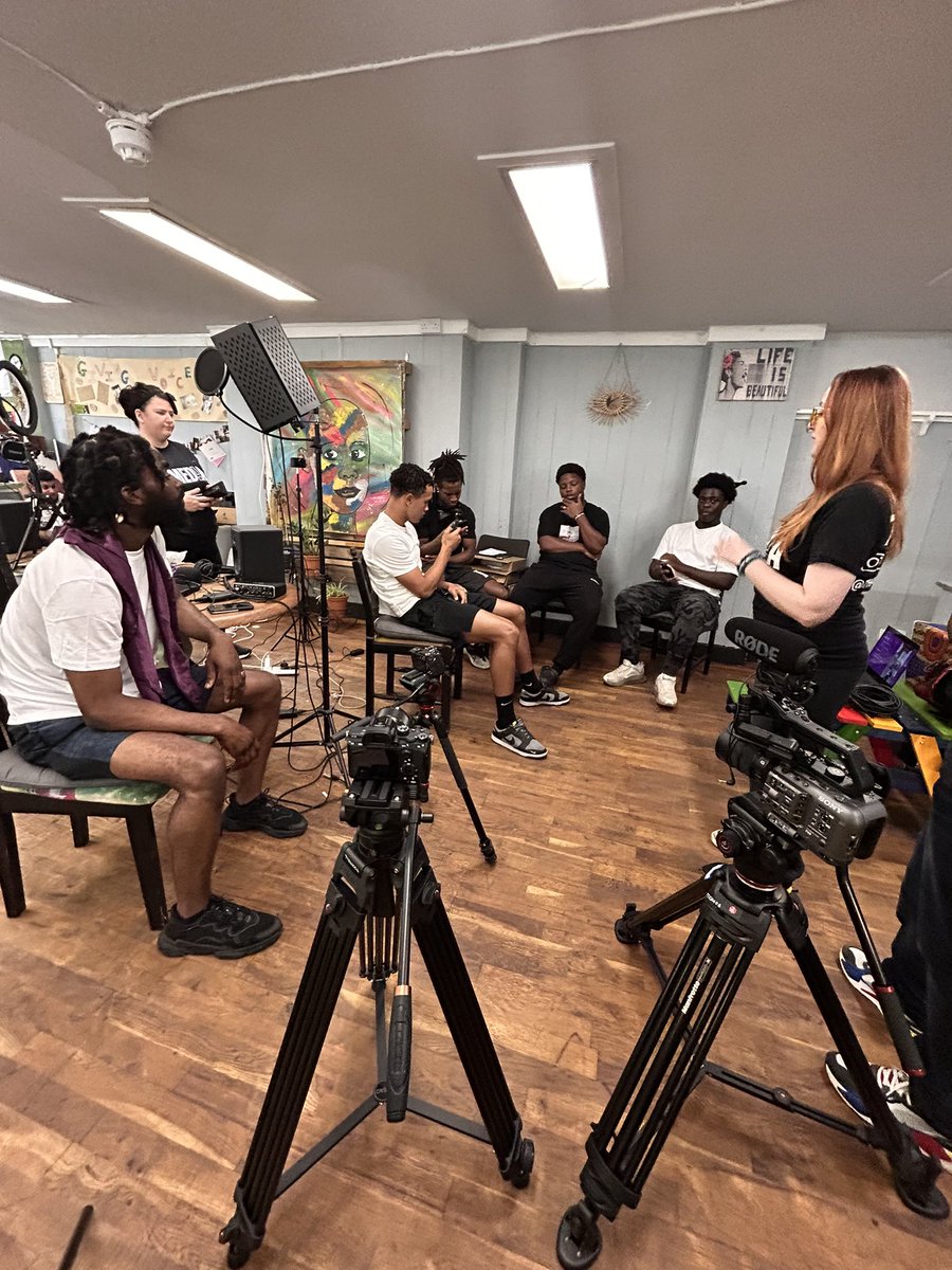 CReARTCIC's tweet photo. Tech training for our youth As part of the #GivingVoicesPodcast, 

We’ll be discussing important topics like growing up in Dudley, discrimination, and mental health. 

Join us for inspiring conversations and insights!  Coming soon
🗣️💬 #YouthEmpowerment https://t.co/zHJoXCAVWf