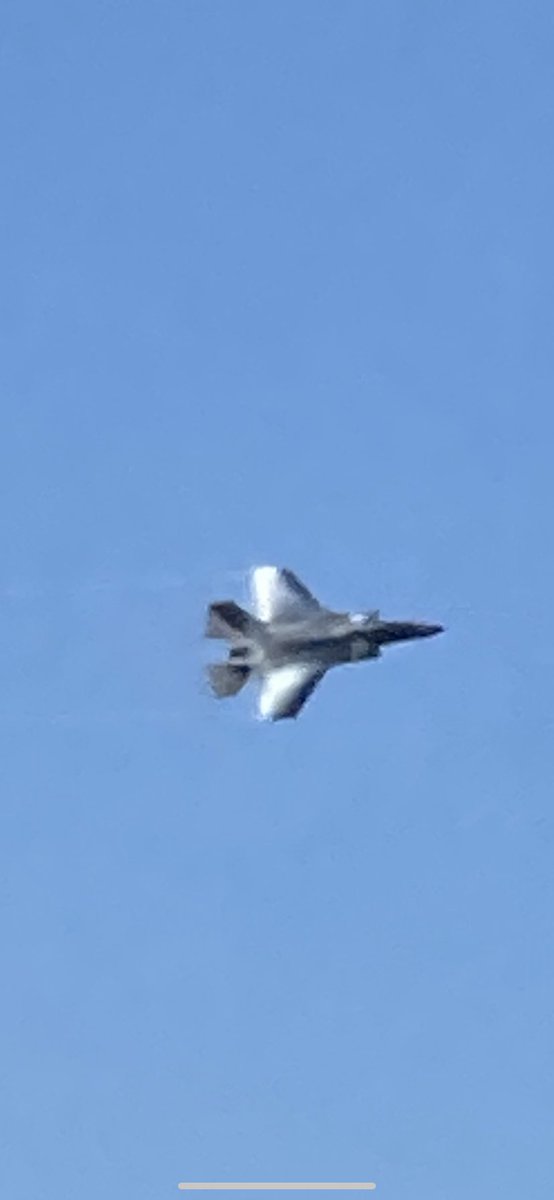 ATJMattelaer's tweet photo. Topdag @AirForceDays #BAFDays2023! Kudo’s @BeAirForce voor de puike organisatie en aan alle demo-teams v bondgenoten en partners. #jointhenextgeneration https://t.co/eIT8AiyRbm