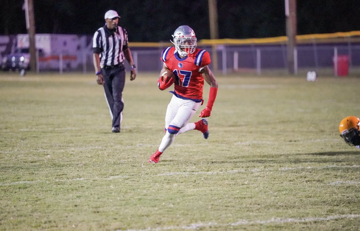ZacharySiler17's tweet image. Go watch my highlights RCA vs HW Byers hudl.com/v/2Ldbv1