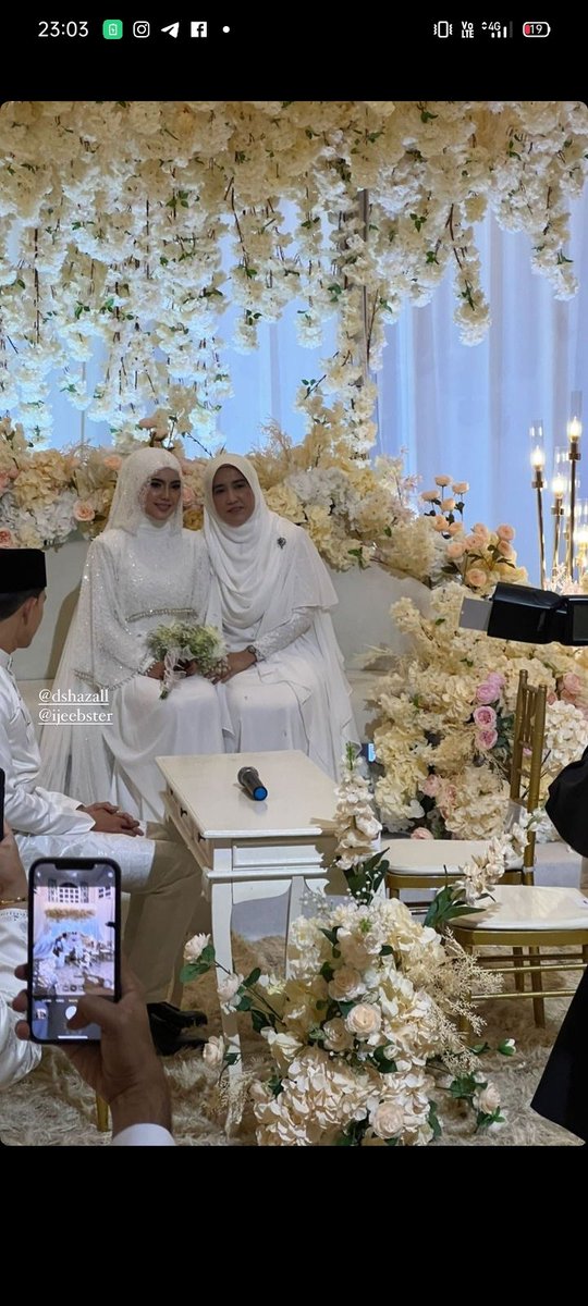 udngnkmcd's tweet photo. DAHLIA RIZAL DAH KAHWIN DENGAN IMRAN WEH 😭😭😭😭 buat secara tertutup tapi still gempakkk 😭❤️❤️ https://t.co/Fd8vRzwEPS