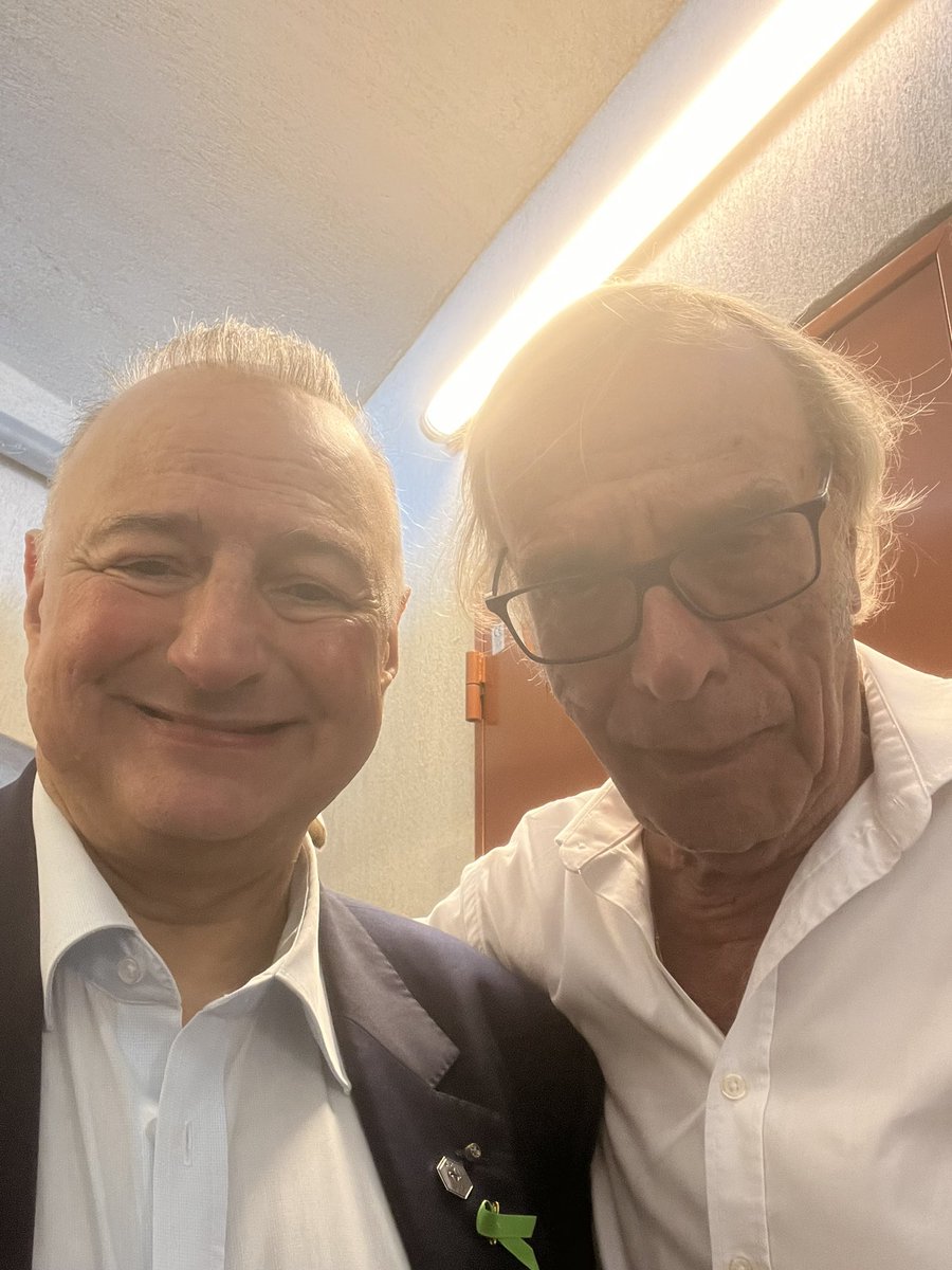Avec le formidable homme de media, journaliste, écrivain et essayiste, Dominique Grimaud. Une magnifique rencontre.