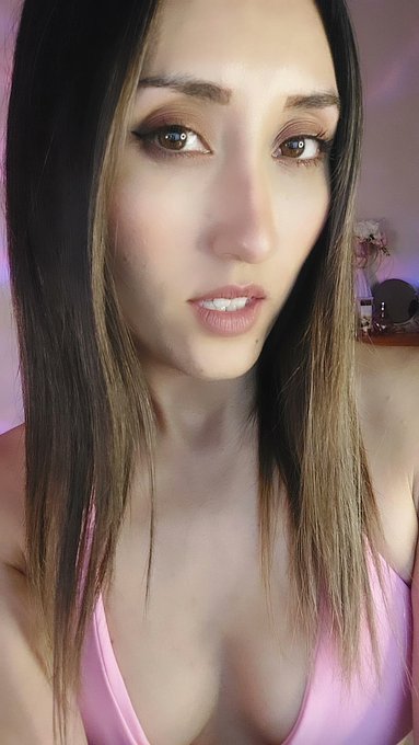 New hair 🤎  nuevo contenido 💫 #onlyfansgirl #brunet  https://t.co/79NHkYHSj7 https://t.co/D3ndKO1igh<a href="/tag/onlyfansgirl"class="tags">#onlyfansgirl</a><a href="/tag/brunet"class="tags">#brunet</a>