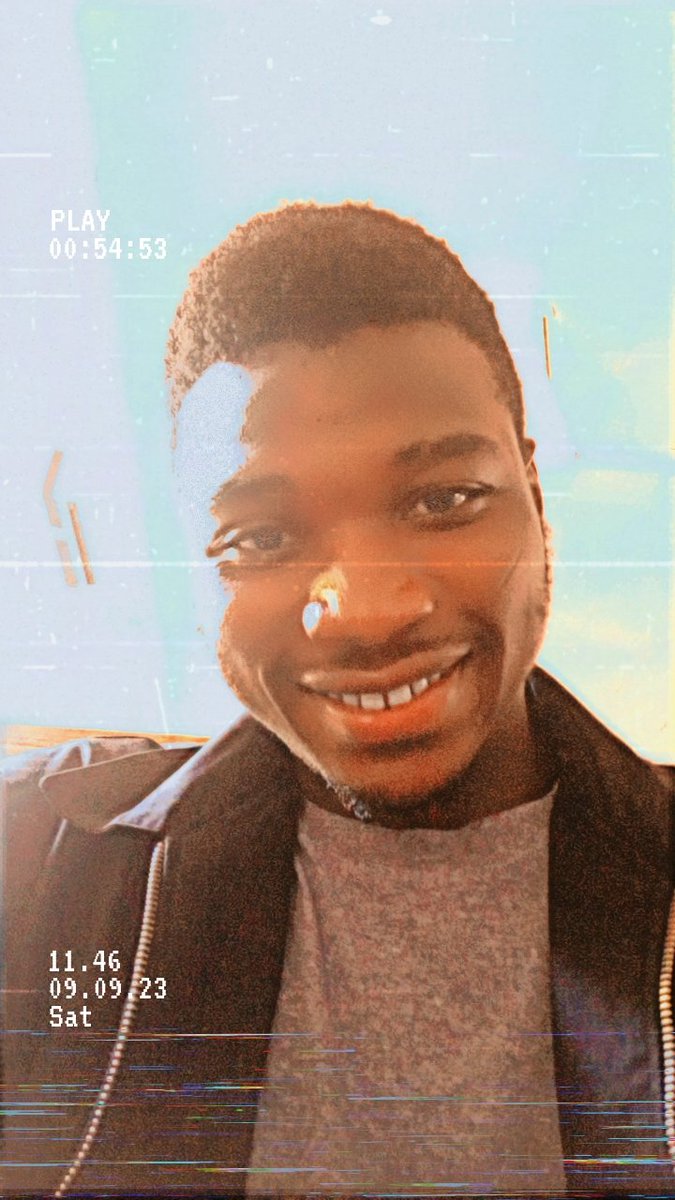 dapo7david's tweet image. Still at the session with @dscbuk 
Kicks looking fly😄, face card also giving 
#developersstudentclub
#gdscbuk