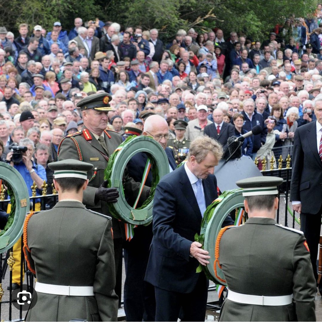 boot_moon's tweet photo. @Alan__Shatter I know, right? https://t.co/0JxRZTrpQK
