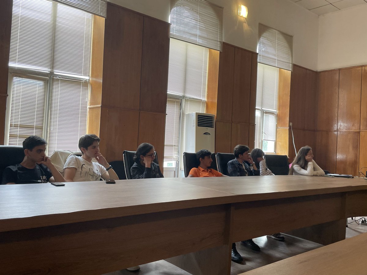 Solidaritycommu's tweet photo. 📢 Proud to announce the finish of the "Solidarity Community Against disinformation" project, funded by the Media Development Fund! 🌄
🚀We held informative sessions in schools across mountainous Adjara, including Keda, Shuakhevi, and Khulo municipalities.
 #EducationForAll https://t.co/PRKhumdNfX