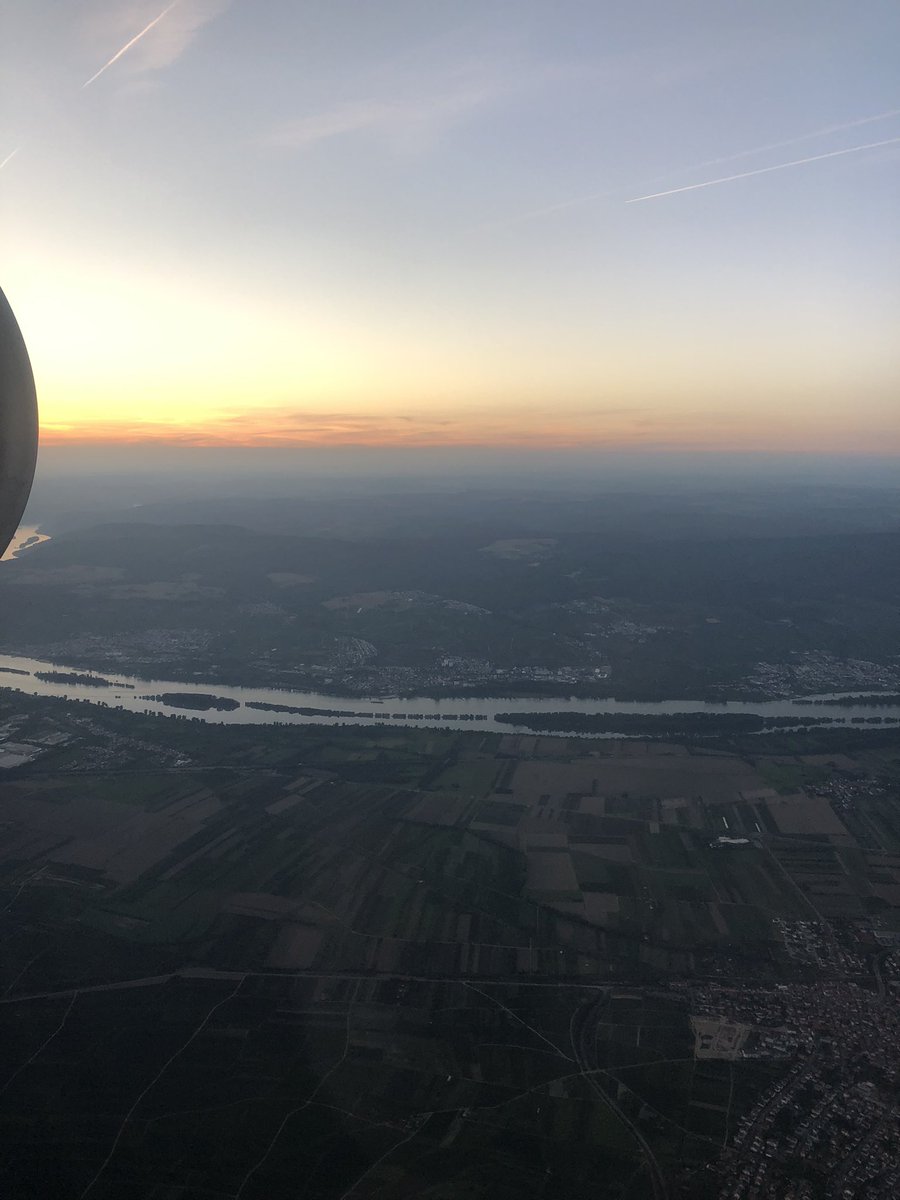 Lisa_dunn1's tweet image. Gig life! Traveling with the mighty @BFGcontrol as they take the stage at Das Rind in Rüsselheim, Frankfurt 🇩🇪 tonight! Wonderful views, I’m a lucky girl! See you at the merch desk! 🎸😎👍
@GWilliamRex @WGT_LE @NewWaveOfLifeBE @darkcornercast @DJAndrewMarston @DJRustyEgan