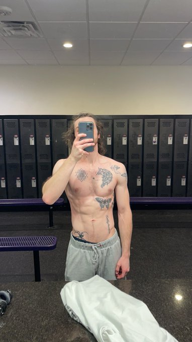 https://t.co/ynp3XGaxhh 👈🤙🍆 Hair is looking crazy af😲 #nsfw #nsfw_acc #onlyfans #onlyfansmodel  #bwc<a href="/tag/bdsm"class="tags"><span>#bdsm</span></a><a href="/tag/sex"class="tags"><span>#sex</span></a><a href="/tag/porn"class="tags"><span>#porn</span></a><a href="/tag/kinky"class="tags"><span>#kinky</span></a><a href="/tag/horny"class="tags"><span>#horny</span></a><a href="/tag/bigdick"class="tags"><span>#bigdick</span></a><a href="/tag/cock"class="tags"><span>#cock</span></a>