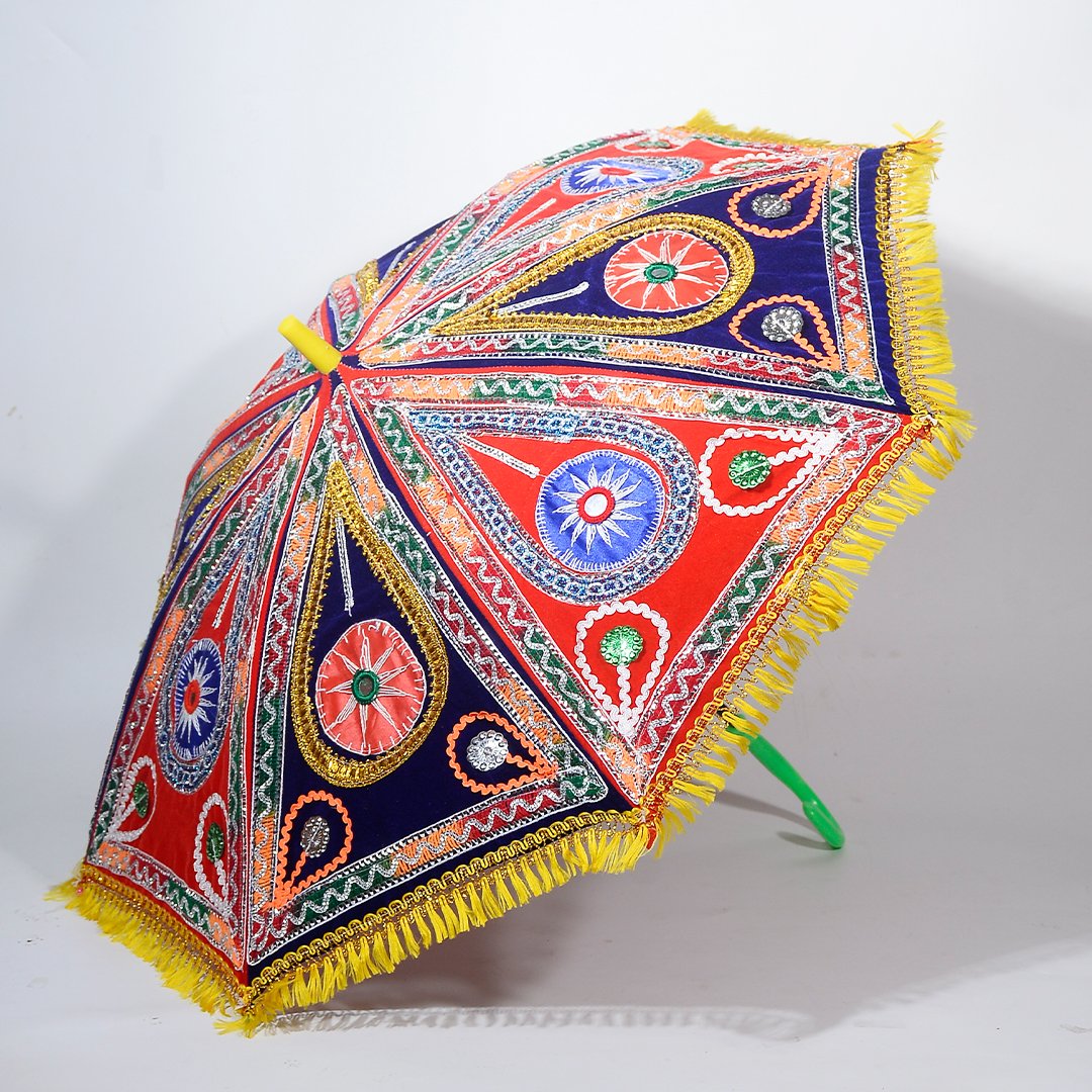 devpoojabox's tweet photo. Beyond their exquisite design and impeccable craftsmanship, our appliqué work umbrellas, who pour their heart and soul into every thread and empowering communities.

@TemplesofBharath

#blueandredcolorclothesappliquework #appliqueworkumbrella
#appliquework #appliquepatchwork https://t.co/3nwSdDhqpN