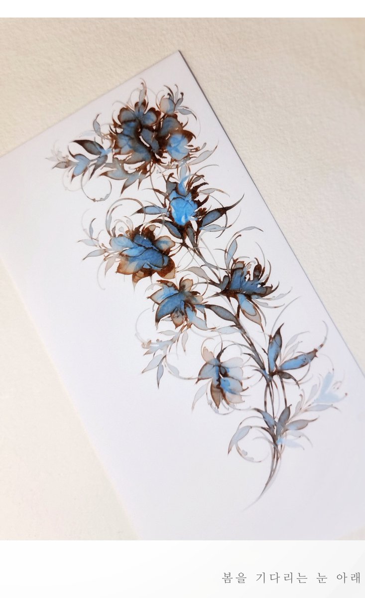 amranzphodel's tweet photo. 라임스킨 특유의 느낌이 참 좋아요.
#春待ちの雪の下
#ペンとインクと文房具の店樂
#limeskin https://t.co/XhzihP3ayN