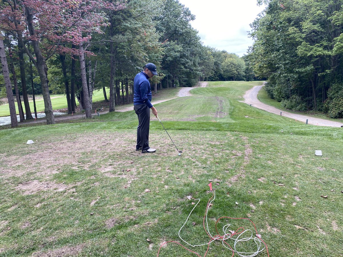 The conditions at <a href="/ClubProGuy/">Club Pro Guy</a> course are nothing short of electrifying!! <a href="/MiguelVegaTurf/">Miguel Vega</a> has the tee boxes lush and pure even this late in the season!