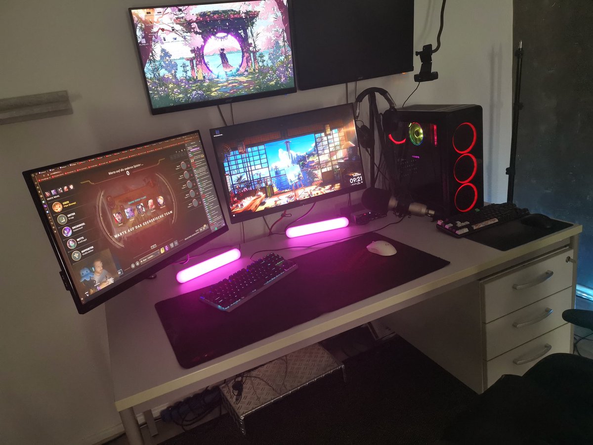 Ein Bürotisch aus Stahl mit massiver Platte for free sag ich dich nicht nein 👀