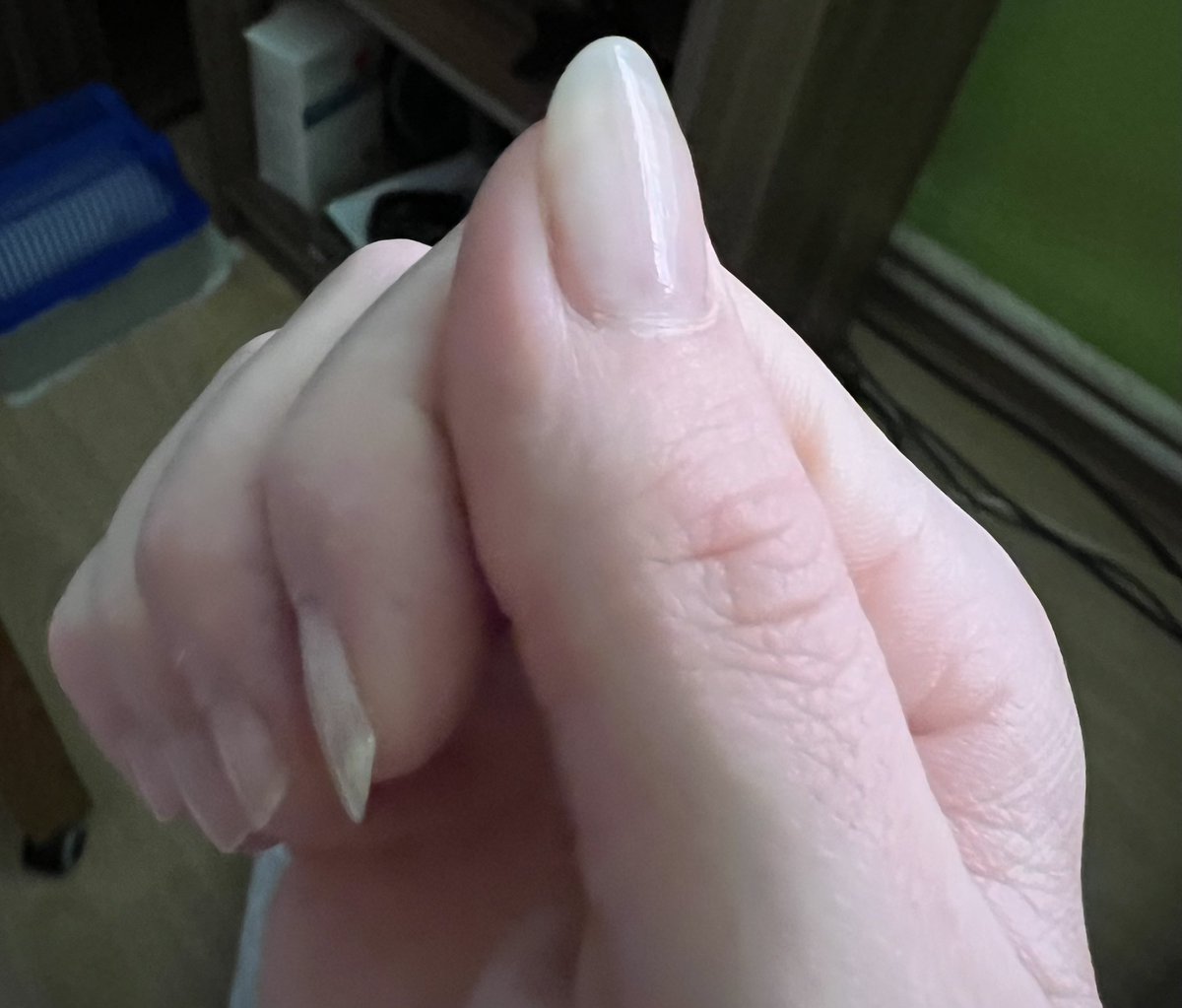 Mia_LatexBoy's tweet photo. Uwu, #shinynails
#sissy #SissyLocked #femboysissy #femboychastity https://t.co/QuA5HFree6