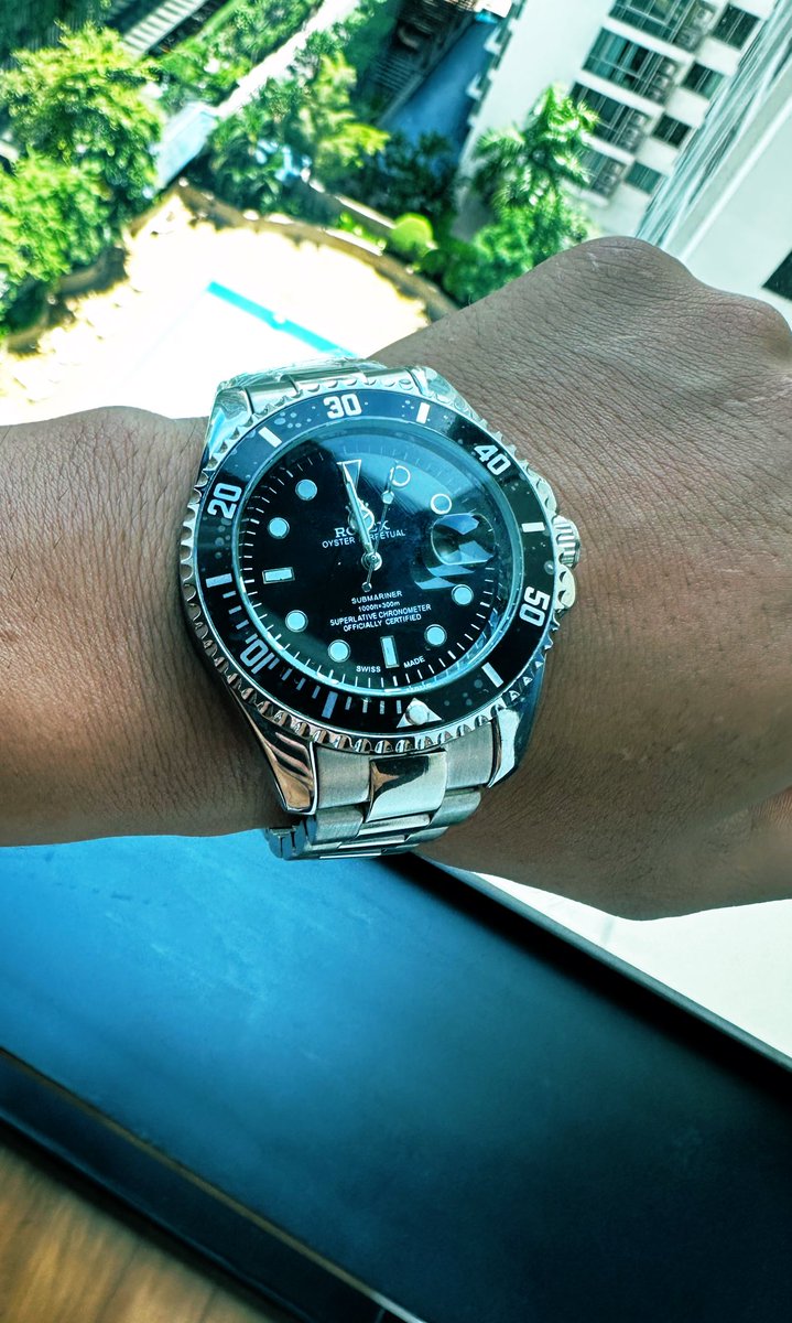 なんかタイでRolexのオモチャ、ゲットした笑♪

いいね、リツイートしてくれた子にタイのお土産でプレゼントするわな♪♪