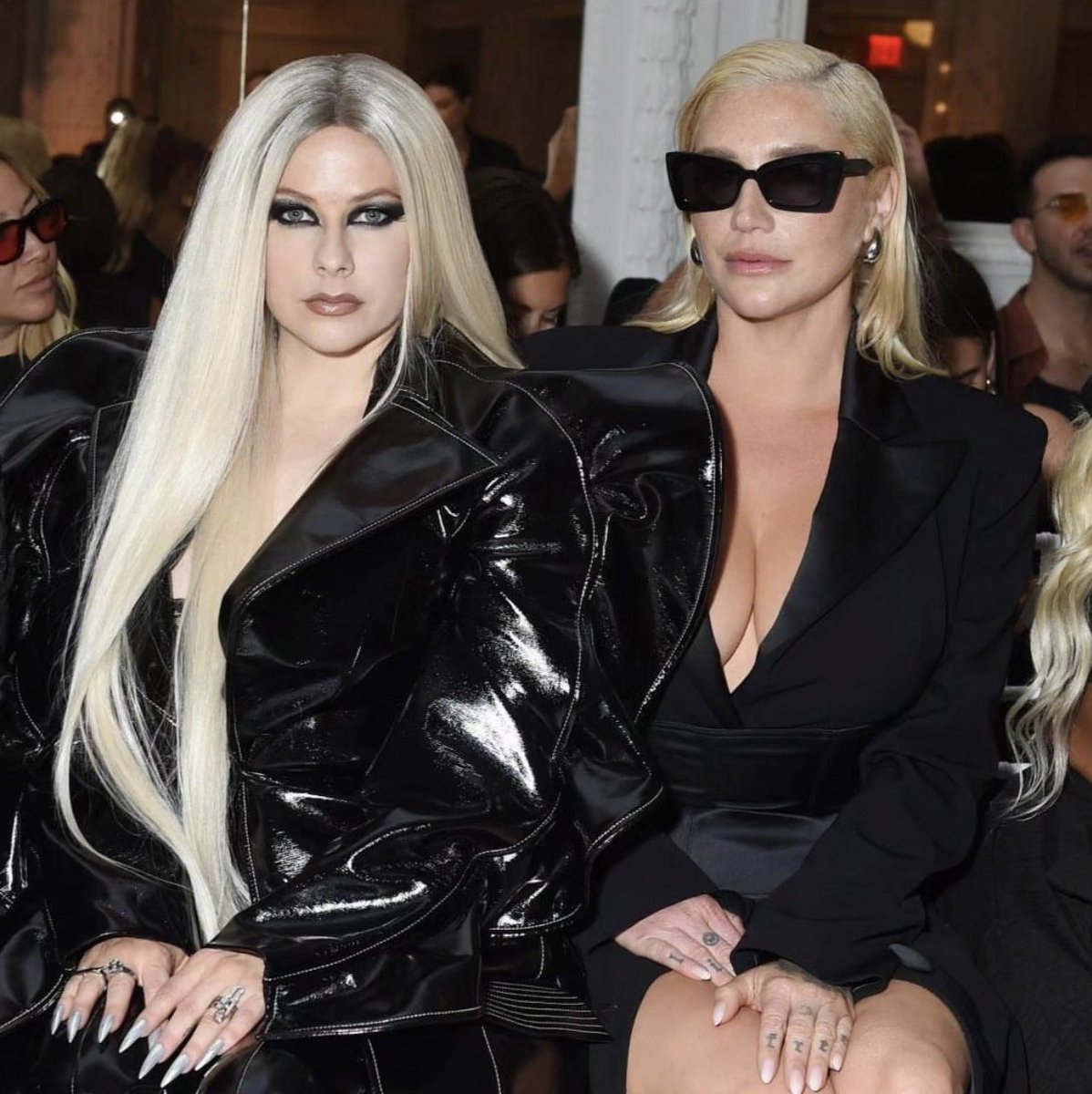 xtinavirus's tweet photo. Avril Lavigne &amp; Kesha are so Xtina Liberation Era coded rn 🩶🖤 https://t.co/Ihah2fbB1l