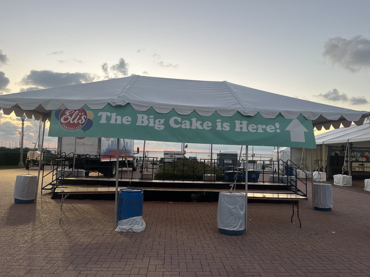 A ⁦<a href="/TasteofChi/">Taste of Chicago</a>⁩ like no other!  ⁦<a href="/ElisCheesecake/">Eli's Cheesecake</a>⁩ at the starting line and finish of #runmagmile ⁦<a href="/TheMagMile/">The Magnificent Mile</a>⁩ and then join us at noon at the #summerdance stage east of #buckinghamfountain for the 1,000 lb. ⁦Cake celebrating 43rd birthday of Eli's &amp; Taste