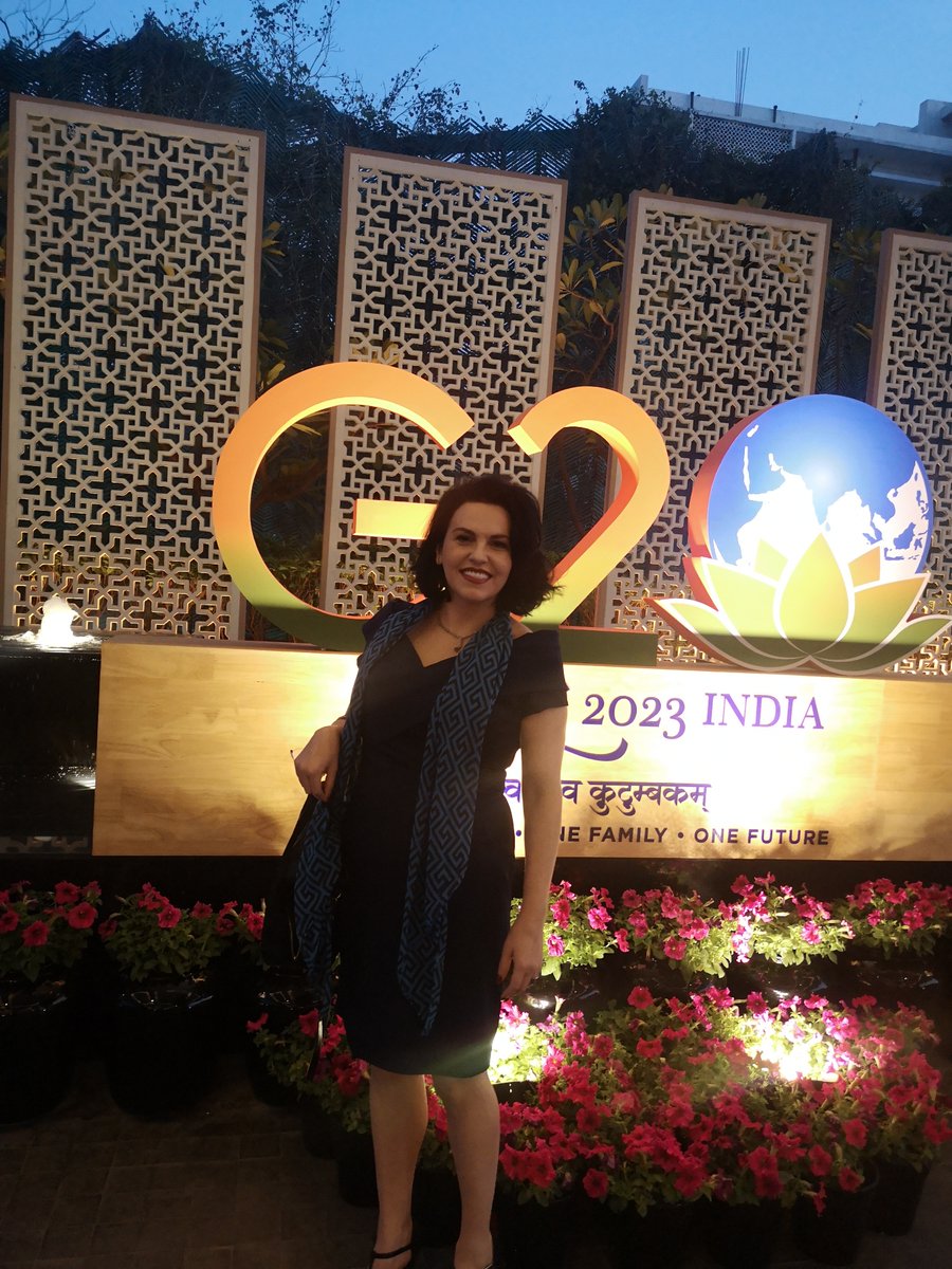 VanberghenEU's tweet image. We have a Declaration: #NewDelhiLeadersDeclaration! 
In a world full of injustices &amp;amp; inequalities, #India takes lead in forging consensus! As a global citizen, I feel good! India helped me to understand that our world is full of amazing people &amp;amp; cultures other than my own.

&quot;One…