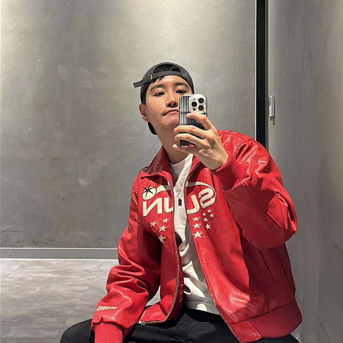 bbombbrasil's tweet photo. [#IG | #POST | 09.08.2023] bbomb2011

Novo post no Instagram de B-Bomb 💣

"🚨"

#BLOCKB #BBOMB https://t.co/cQF0Jz4gaM