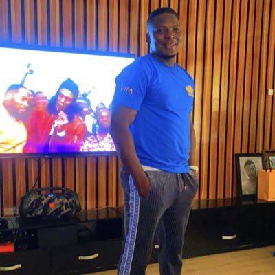 Holymicheal01's tweet photo. #celebrity Cop 👮‍♀️ https://t.co/QvcrRGSASh