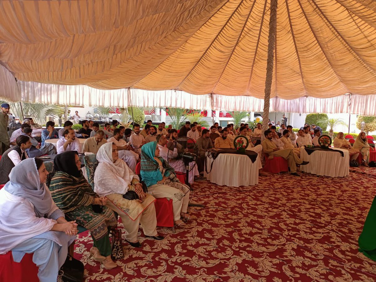 ebad_ehsan007's tweet photo. #PPPDigitalKP meeting called on at #Peshawar in which #PPP members from all across #KP participated where some important decision were planned regarding upcoming grand events in the province. https://t.co/FP2bCYM2CU